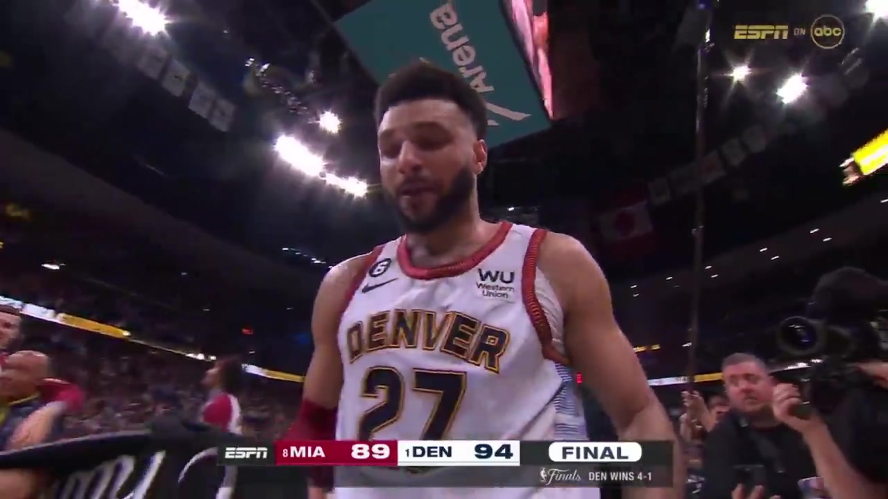 苦盡甘來穆雷奪冠后難掩激動情緒喜極而泣