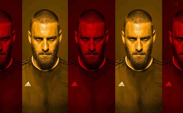 無需下載任何插件一鍵直通比賽現(xiàn)場支持多設備同步觀看